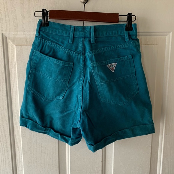 Guess jean shorts - Picture 2 of 6